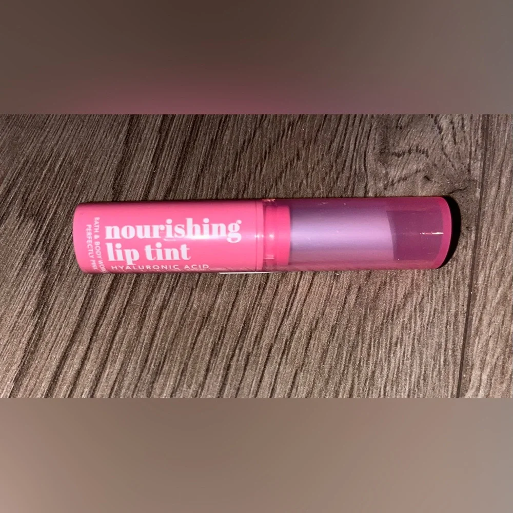 Bath & Body Works-Perfectly Pink Lip Gloss